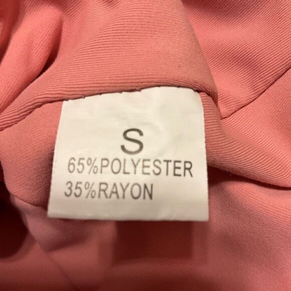 EFan High Neck Cropped Tank, S. Pink. Formfitting! - Picture 7 of 9